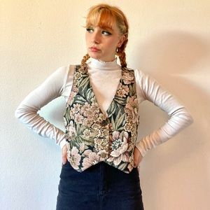 Adorable vintage fall floral couch print vest